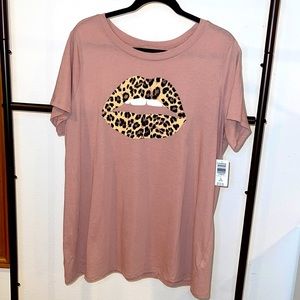 Plus Size Graphic TShirt